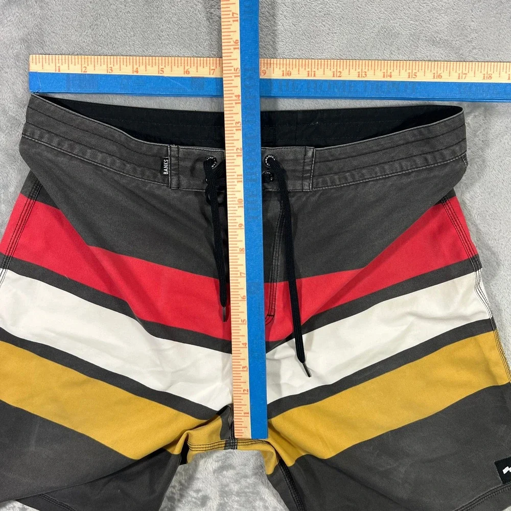 BANKS JOURNAL Board Shorts Mens 33 Charcoal Striped BS0093 Recycled Stretch